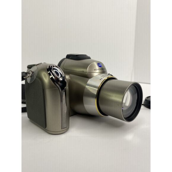 Minolta Dimage Z5 12X Optical Zoom 6MP Digital Camera W/ Bag N13656 - Picture 1 of 14